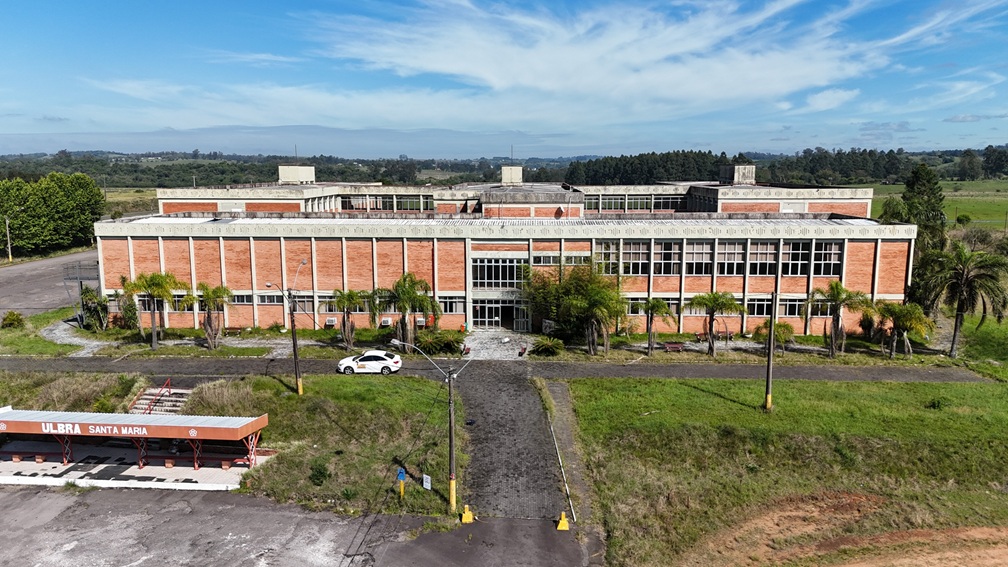 Vista aérea da Ulbra_IFFar.jpg