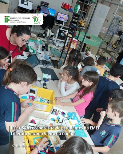 IFFar-SAn recebe visita de estudantes da EMEF Liberato Salzano Vieira da Cunha
