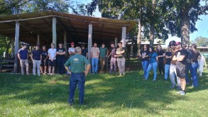 Estudantes do Técnico em Agropecuária visitam os LEPEPs do IFFar - JC 01- visita lepps_JC20262.jpeg